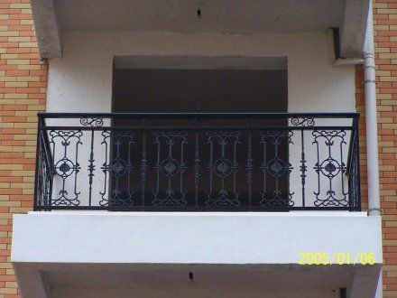 陽臺(tái)裝修-陽臺(tái)護(hù)欄的抉擇